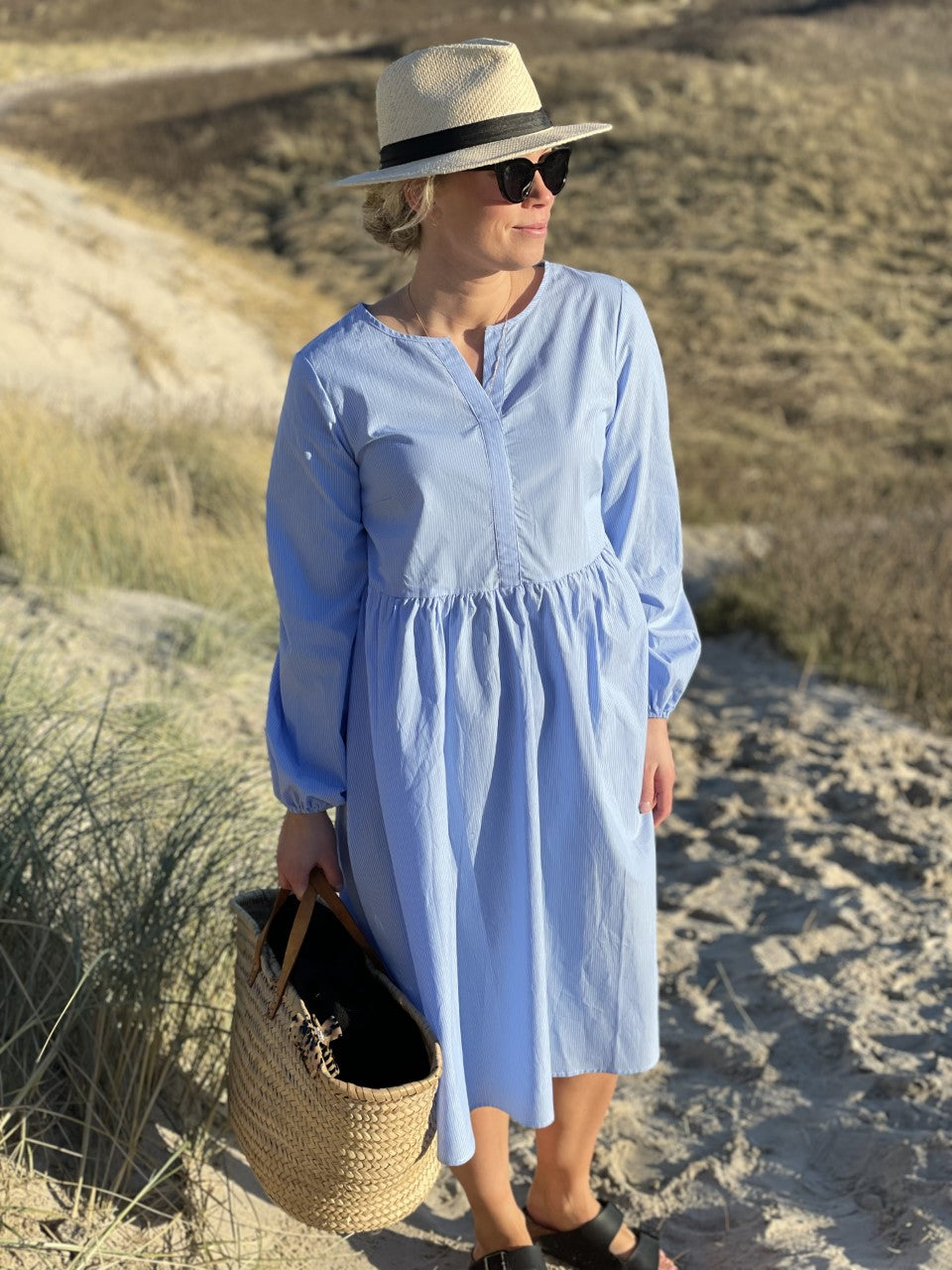 Anika kjole Blå/hvid striber | Albertine
